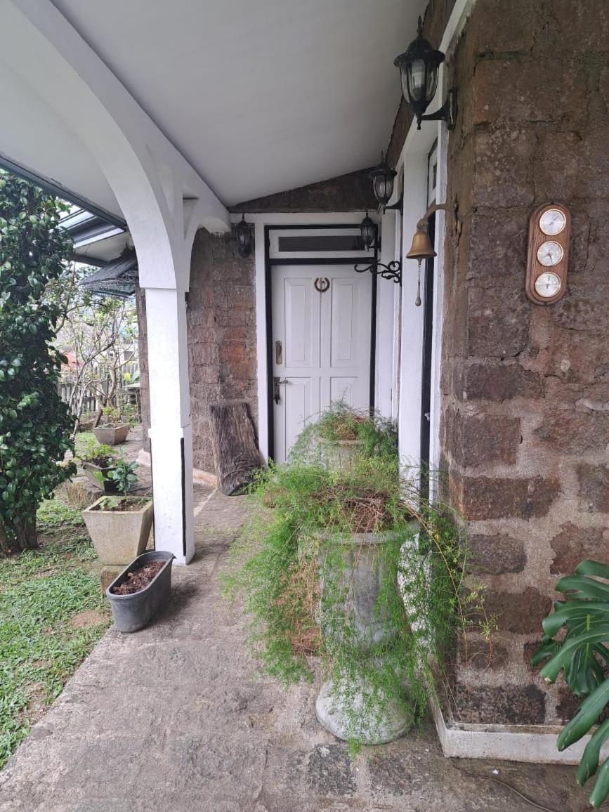 Stoneleigh Cottage ヌワラ・エリヤ エクステリア 写真